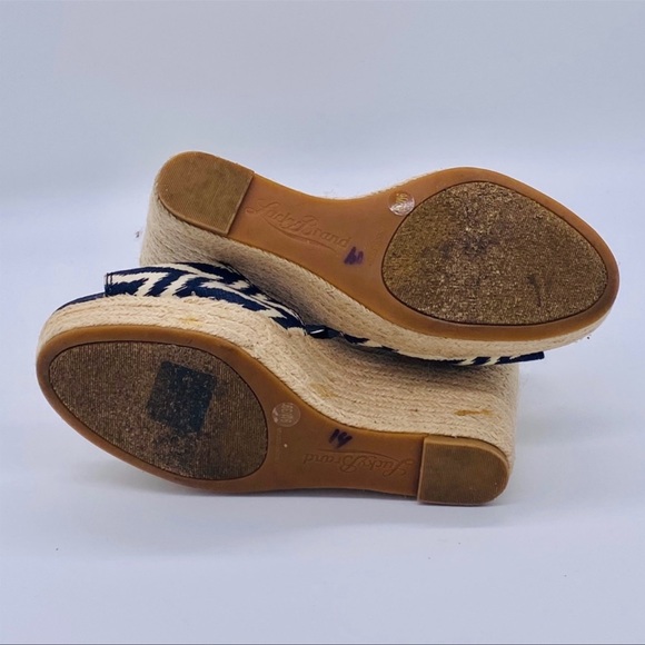 EUC Lucky Brand Blue/Tan Wedge Sandal - Picture 5 of 11